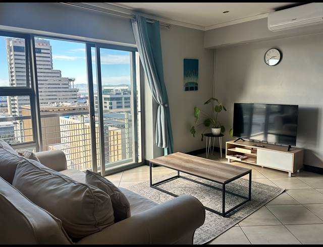 1 BEDROOM APARTMENT FOR SALE IN CAPE TOWN CITY CENTRE